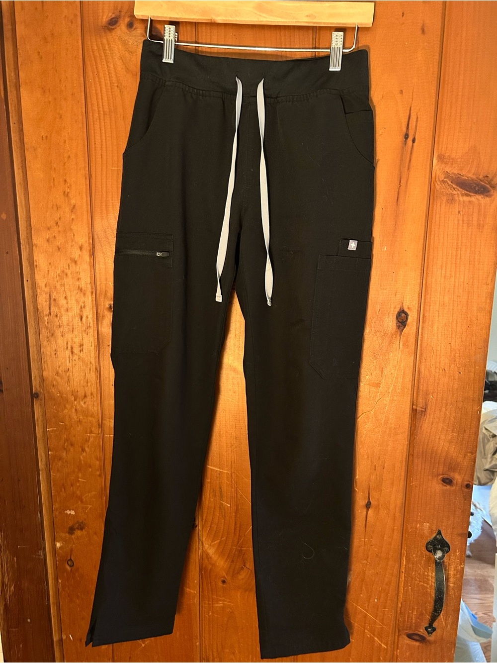 FIGS Black Scrub Pants